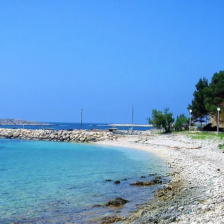 Holiday home Maslina *
